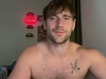 Live Porn with lukegunn - Stripchat