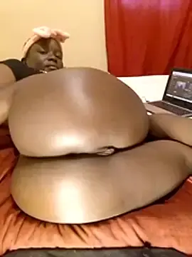 Free Porn Cam with Misskhalifa_ - Stripchat