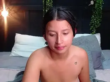 Adult Video Chat with milk_chloe_ - Stripchat