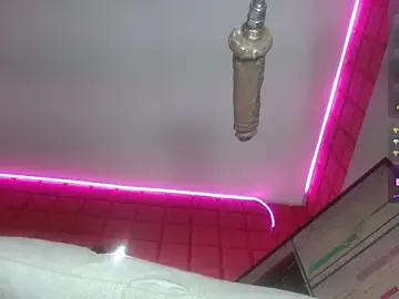 Best Webcam with sammyEvans__ - Stripchat