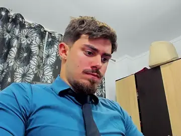 Live Sex Cam with greekgod199 - Stripchat