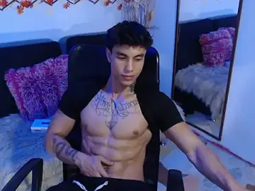 Adult Video Chat with IanWest_ - Stripchat