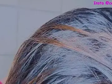 Watch Live Sex Cams with kirafire - Stripchat