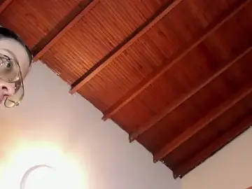 Free Live Porn with sky_caroline - Stripchat