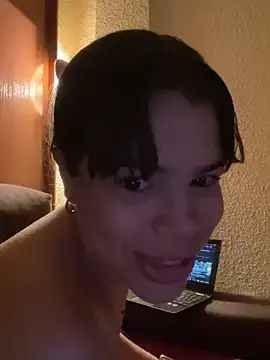 Free Porn Cam with Brigitte01 - Stripchat