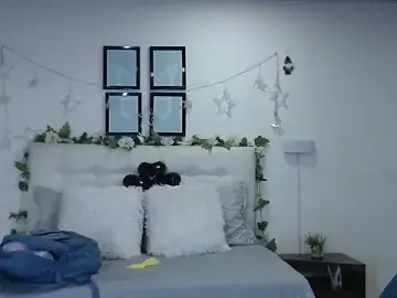 Live Sex Cam with Megan_05_ - Stripchat