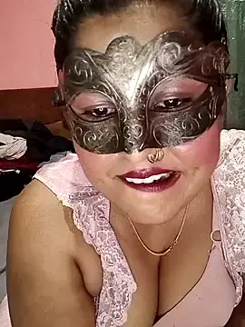 Sex Cam with Maskedcurves - Stripchat