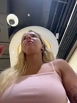 Live Porn with LikaCat - Stripchat
