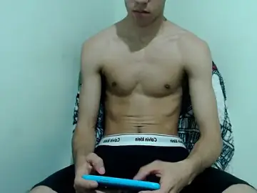 Sex Cam with isaaclatino - Stripchat