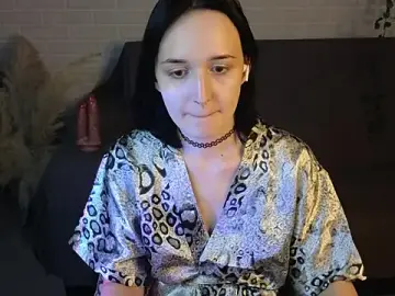 Live Sex Cam with KaseyKItty_ - Stripchat