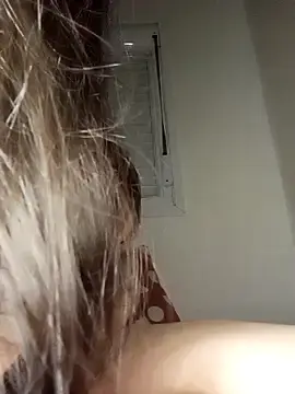 Live Sex with BiaHot010 - Stripchat