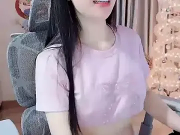 Adult Webcams with Aelyn_Rae - Stripchat