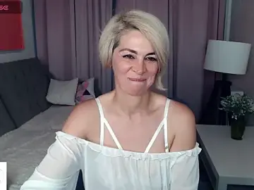 Adult Webcam with Blonde_lola444 - Stripchat