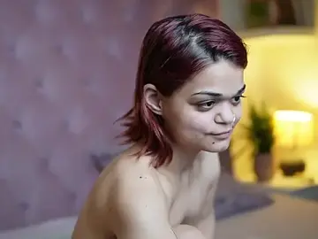 Adult Video Chat with MaiaMini - Stripchat