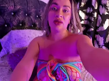 Sex Cam with LiaRussel_ - Stripchat