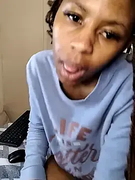 Best Webcam with Slender012 - Stripchat