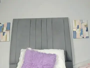 Adult Video Chat with Sophia_Ebony - Stripchat