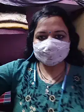 Live Sex with bobbyronak - Stripchat