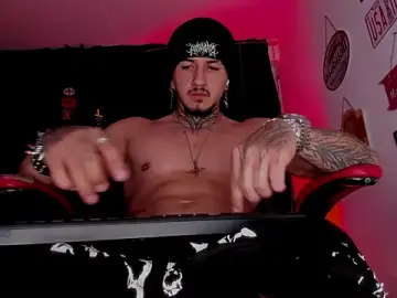 Live Porn with the_beast_master_ - Stripchat