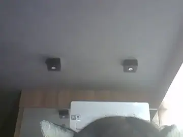 Best live sex cam show with SkinnyKitten - Stripchat