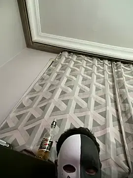 Best live sex cam show with Lovleymili - Stripchat