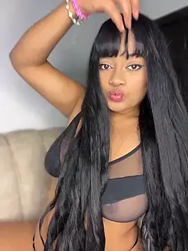 Nude Webcam with Saraa_M - Stripchat