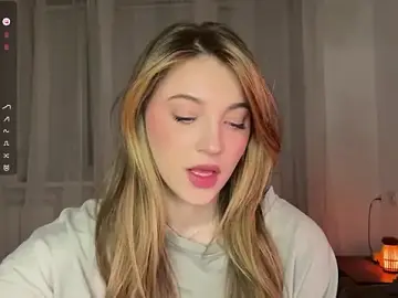 Live Sex with 1Kellynaive - Stripchat