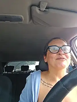 Watch Live Sex Cams with BellaFortuneGaucha - Stripchat