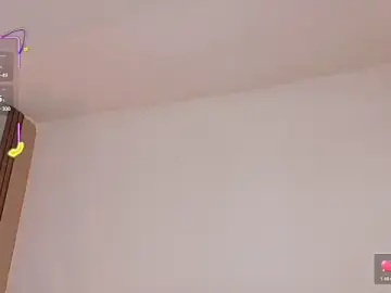 Watch Live Sex Cams with ahvi_ebony - Stripchat