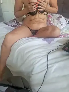 Free Live Porn with Vivianbea - Stripchat