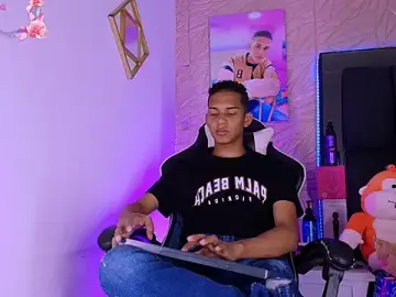 Best live sex cam show with dilan_alfonzo - Stripchat