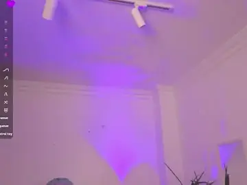 Best live sex cam show with Aleejaa__ - Stripchat