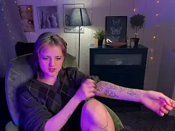 Free Porn Cam with SarahShelby - Stripchat