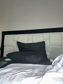 Best live sex cam show with Celeste_Valencia_ - Stripchat