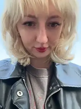 Watch Live Sex Cams with RonnieKiss - Stripchat