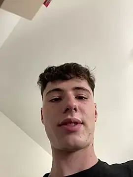 Live Porn with denysio69 - Stripchat