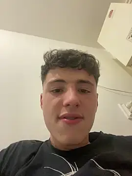 Best live sex cam show with denysio69 - Stripchat