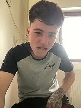 Adult Video Chat with denysio69 - Stripchat