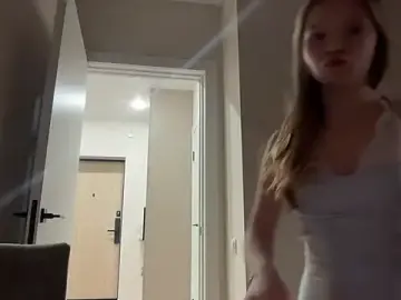 Live Sex Cam with CandysRose - Stripchat