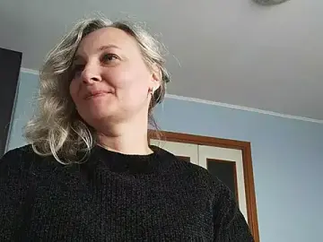 Watch Live Sex Cams with EdithManning - Stripchat