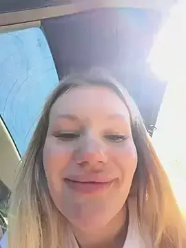 Live Sex with justmilaa - Stripchat