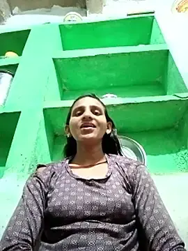 Nude Webcam with Baby__Shreya - Stripchat