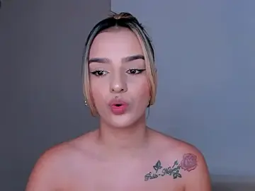 Sex Cam with LaurentRosse1 - Stripchat