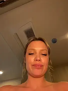 Best live sex cam show with Girl-Mia - Stripchat