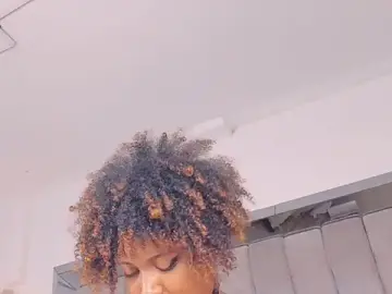 Sex Chat with _CurlyGirl_ - Stripchat