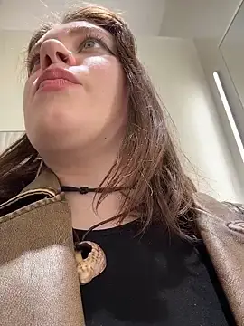 Live Sex Cam with lucy-joy - Stripchat