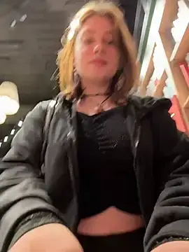 Best Webcam with lucy-joy - Stripchat