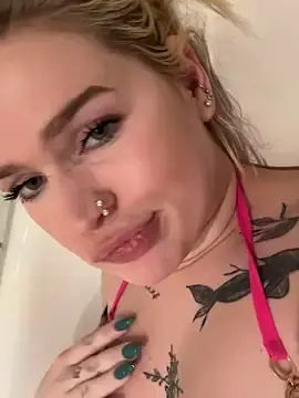 Free Live Porn with BlondeChaya - Stripchat