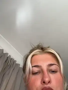 Sex Cam with BabyBluexox - Stripchat