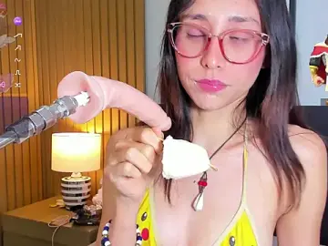 Live Sex Cam with doll_bella_ - Stripchat